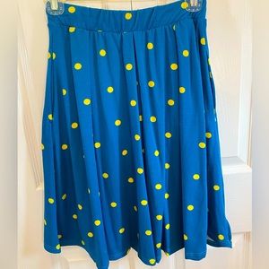 NWT - LuLaRoe Madison Skirt with pockets!